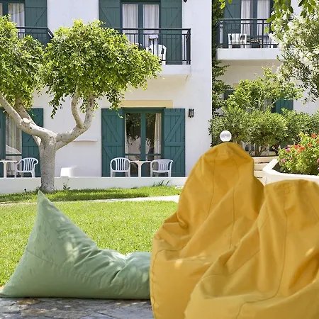 Szálloda Chrissi Amoudia 4*