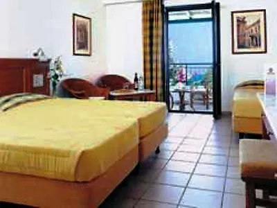 Hotell Chrissi Amoudia